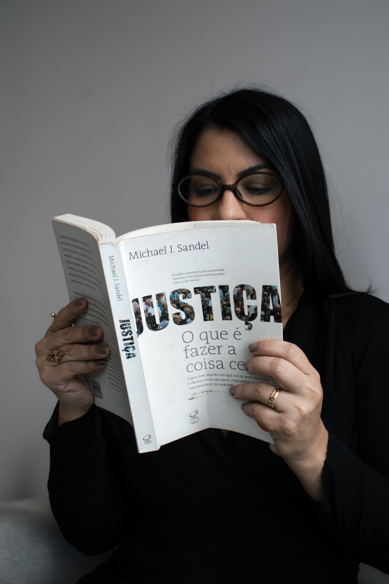 Leitura de livro Justiça